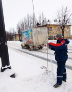 Город украшают гирляндами